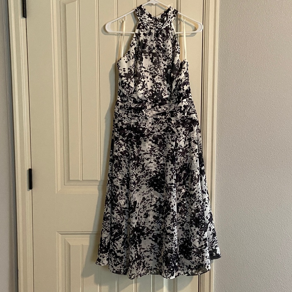 NWT Never worn WHBM Party Dress Size 8